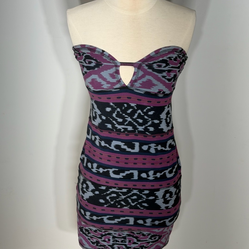 Indah Strapless Dress in Purple and Black Pattern